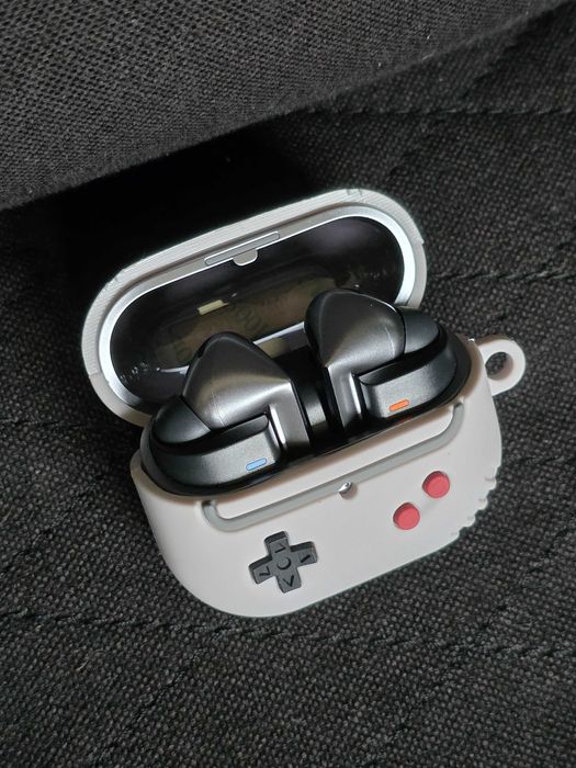Etui/case silikonowe GameBoy do słuchawek Samsung Galaxy Buds 3 Pro