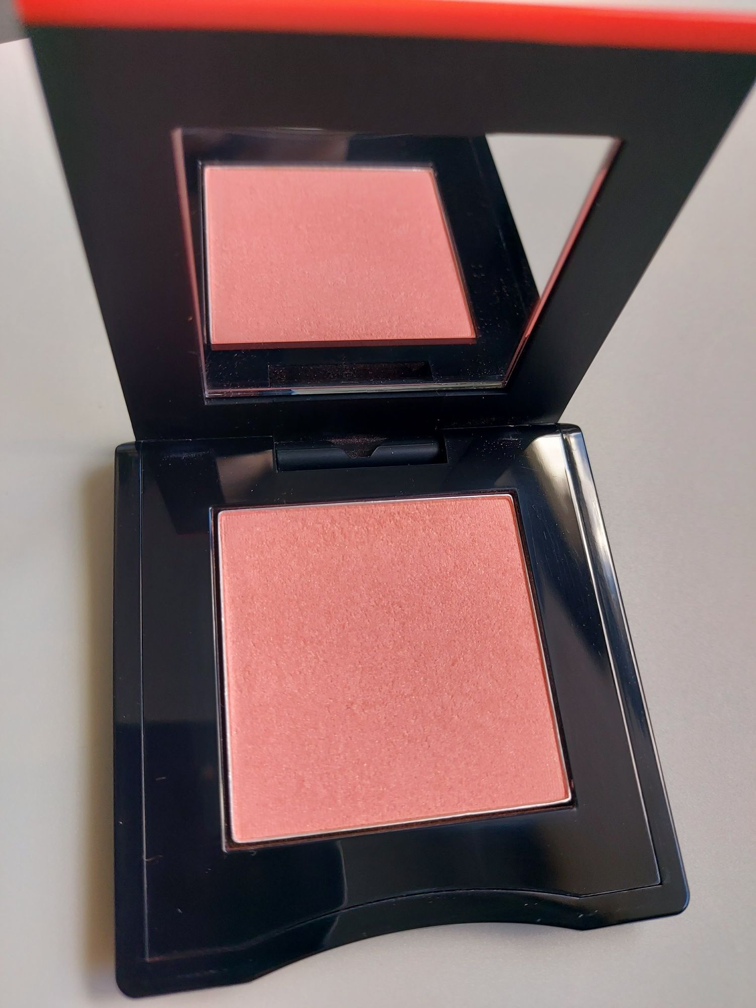 Róż do policzków Shiseido InnerGlow CheekPowder 04 Twilight Hour