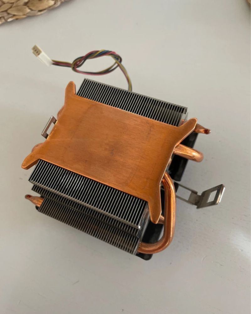 Układ chłodzenia Cooler Master dla procesorów AMD 125W (4PIN