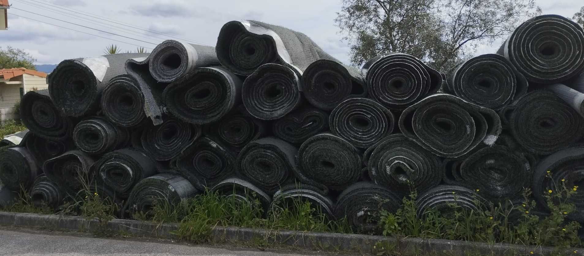 Relvado de futebol 1000m2 usado em bom estado