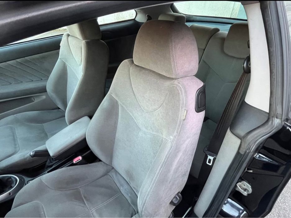 Alfa romeu GT 1.9 JTD