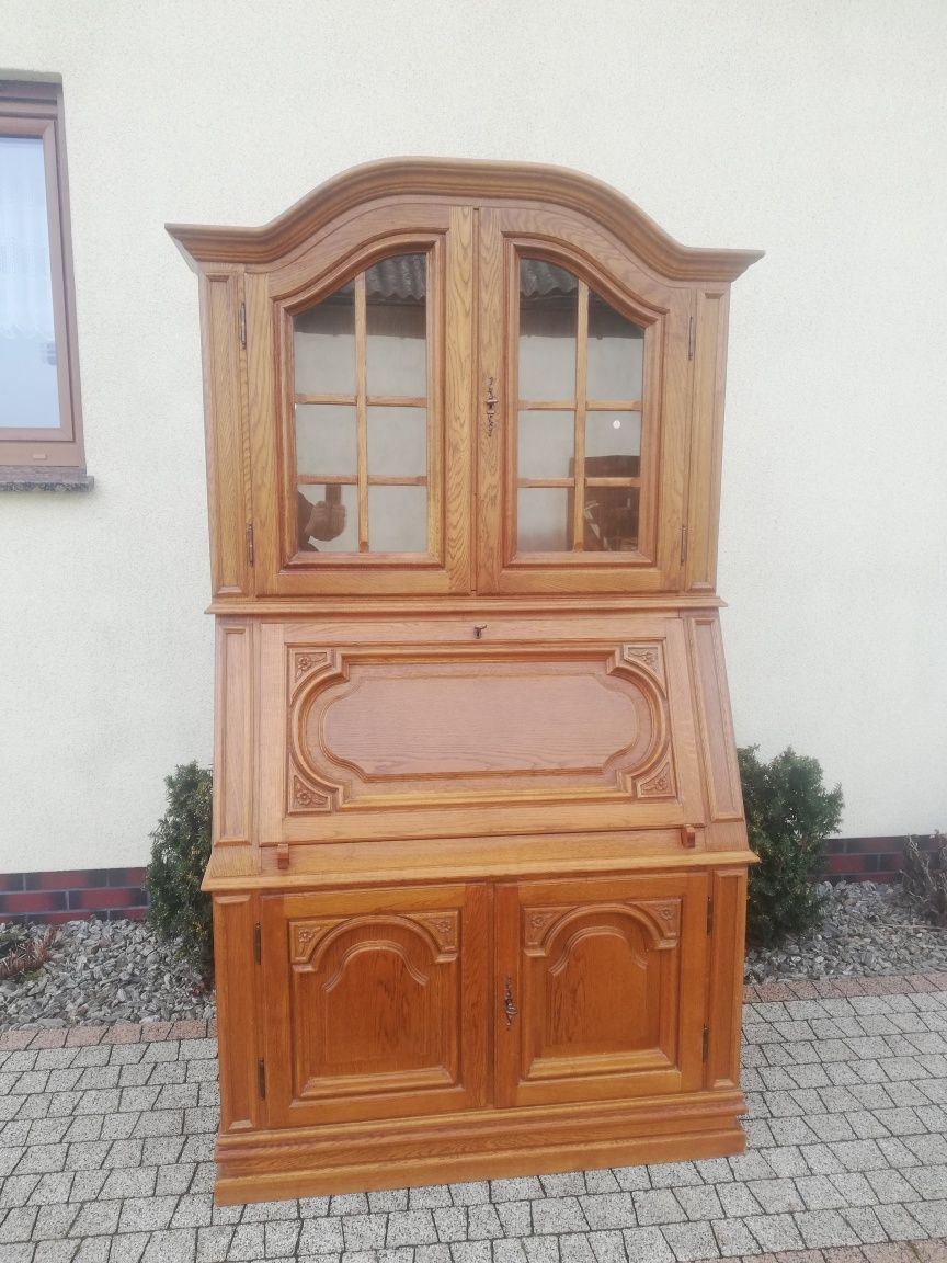 Sekretarzyk drewniany