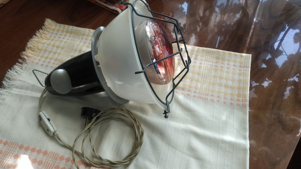 Лампа инфракрасная