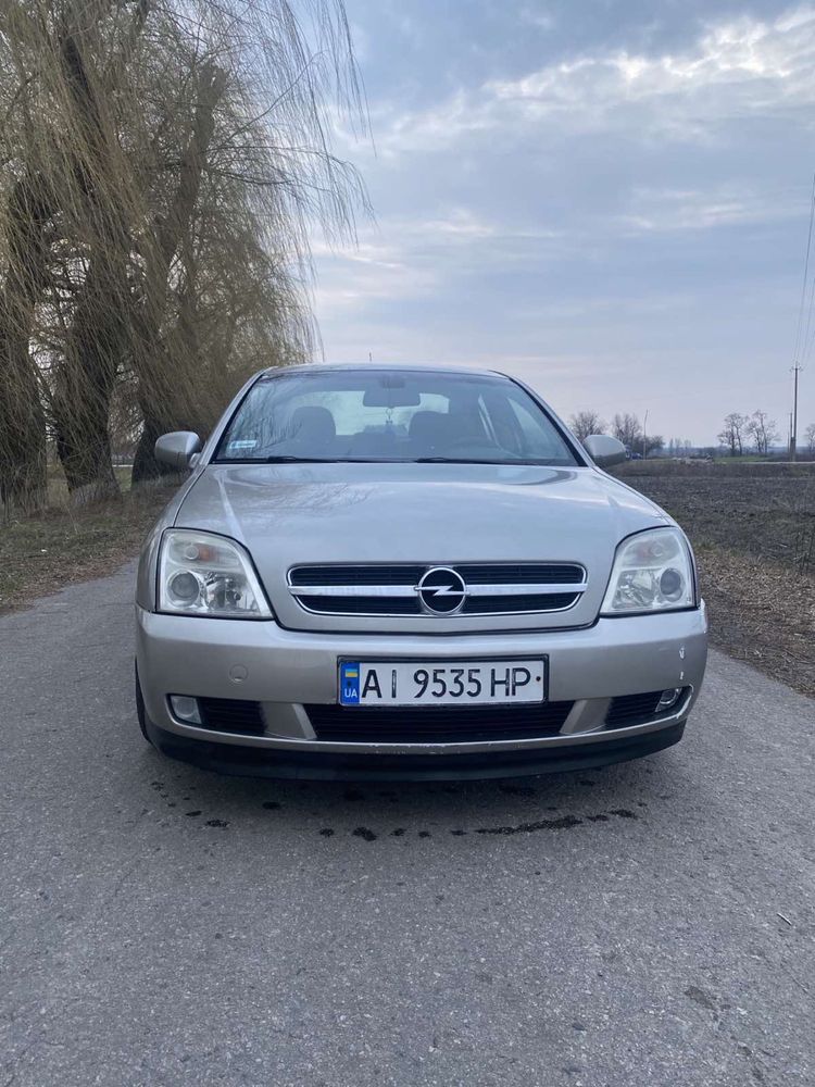 Продам машину Opel Vectra