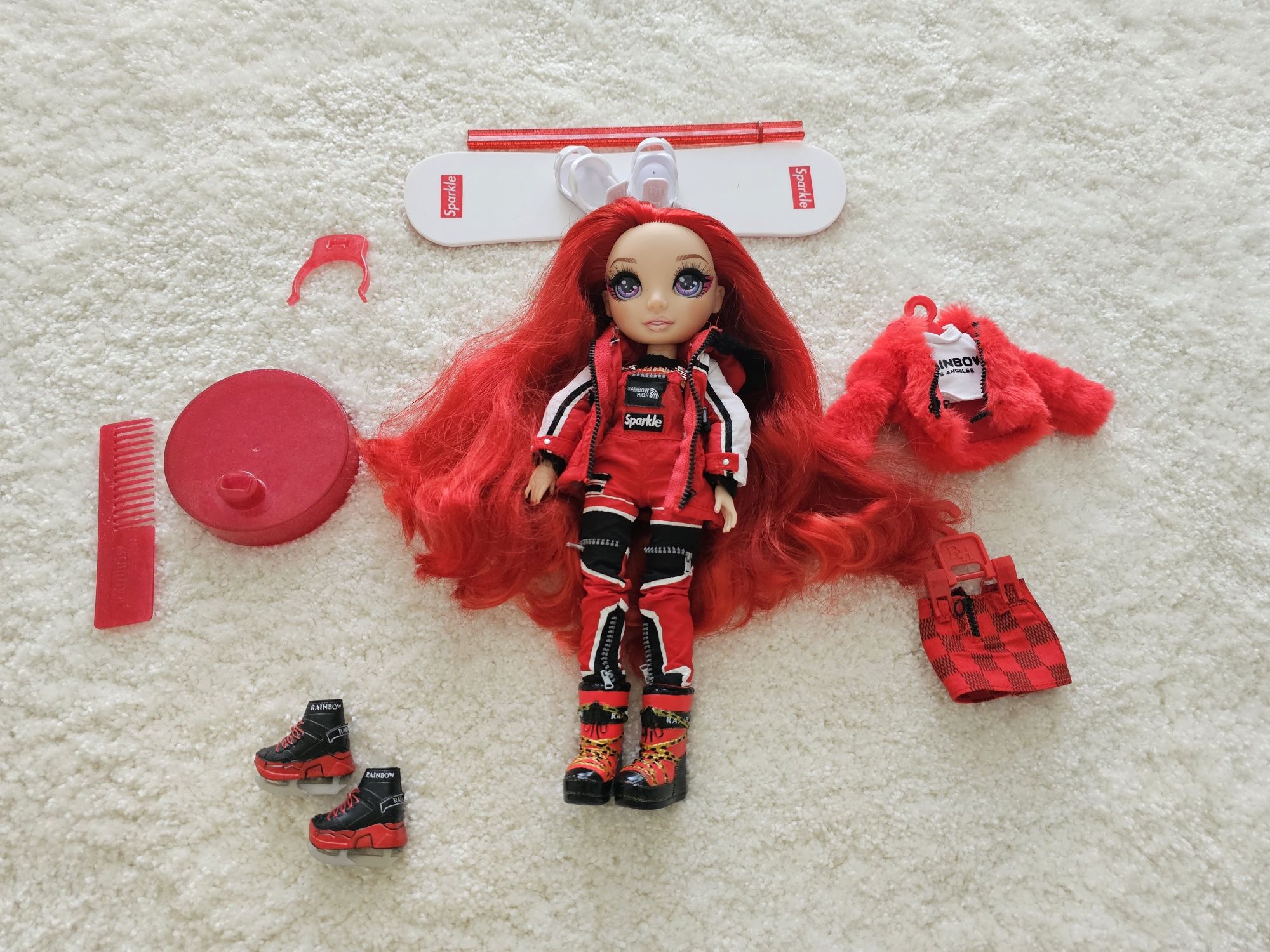 Lalka Rainbow High Winter Break Ruby Anderson