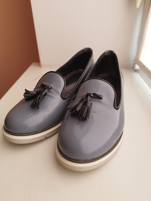 Лофери, туфлі жіночі