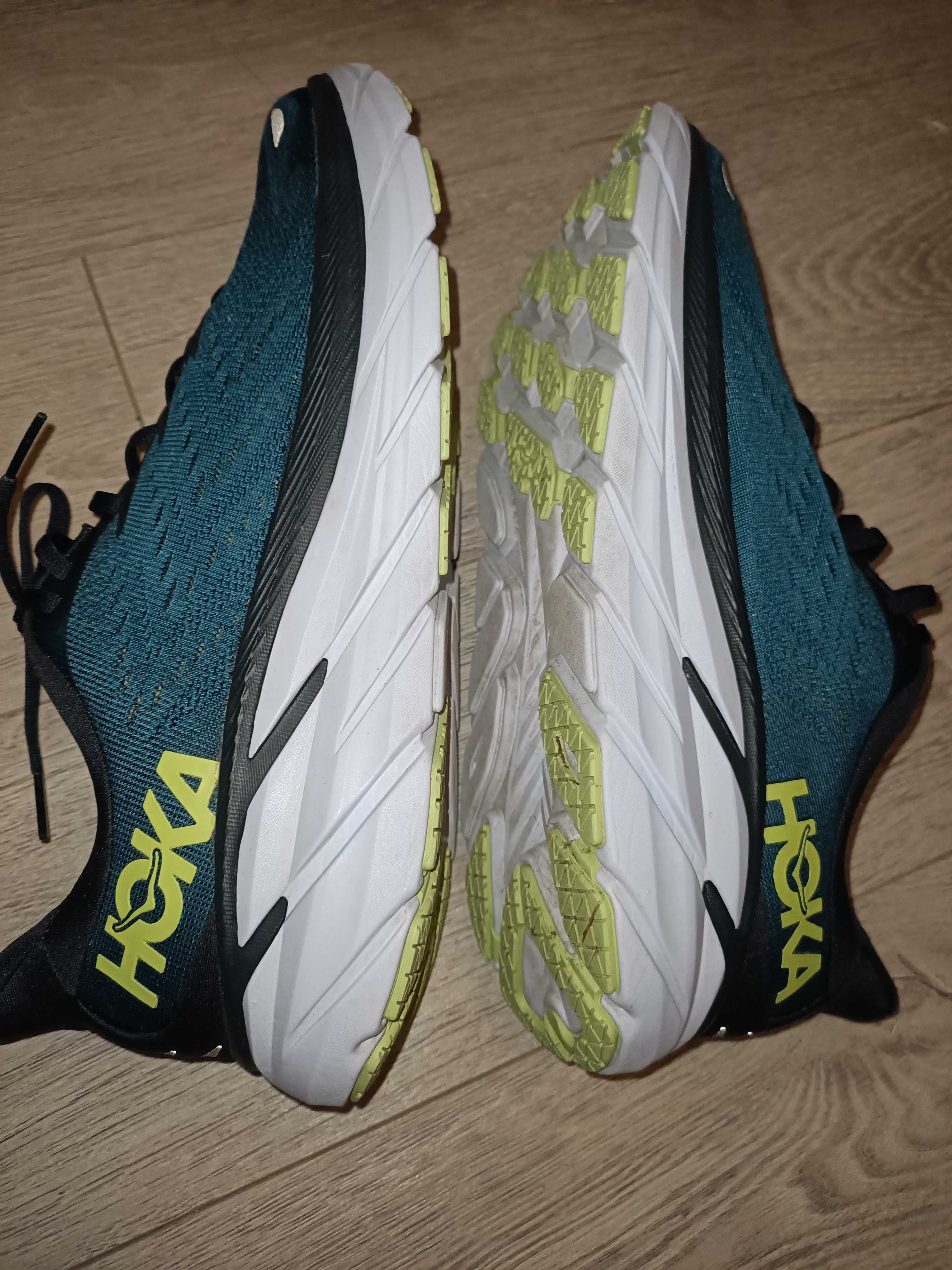 Hoka buty męskie M Clifton 8 biegowe rozm. 45 1/3