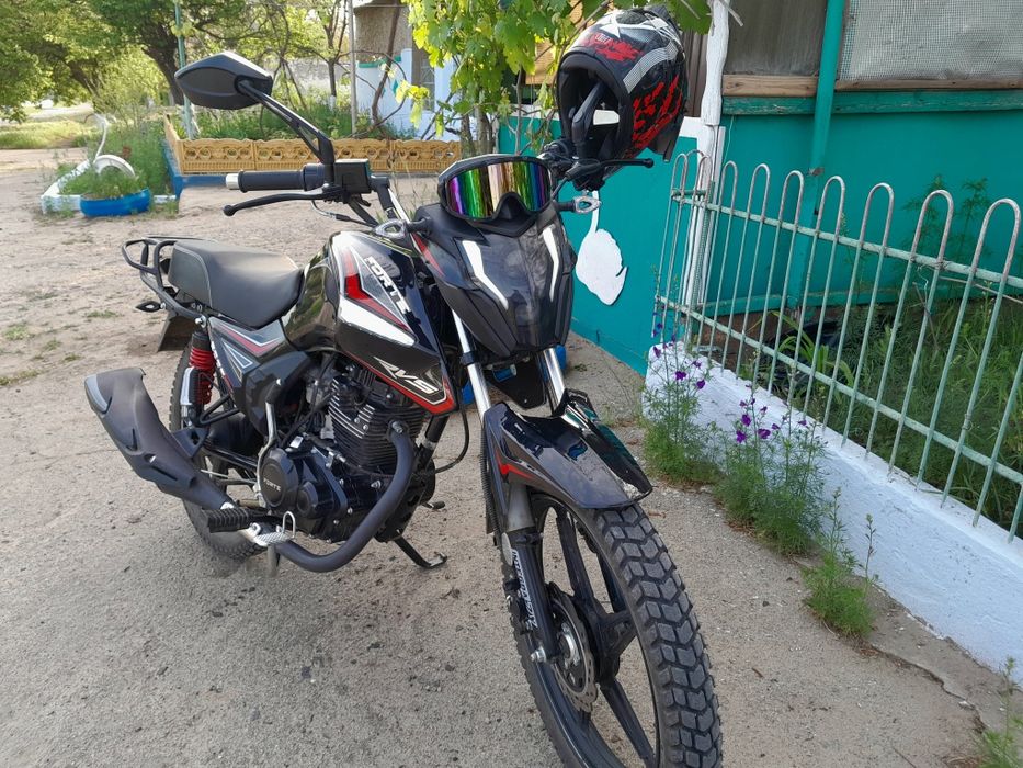 Продам мотоцикл FORTE 200R