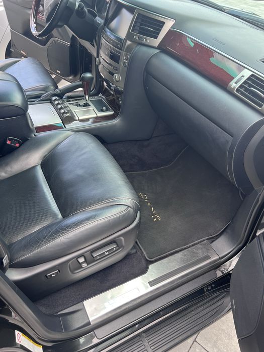 Lexus LX 570 ідеал