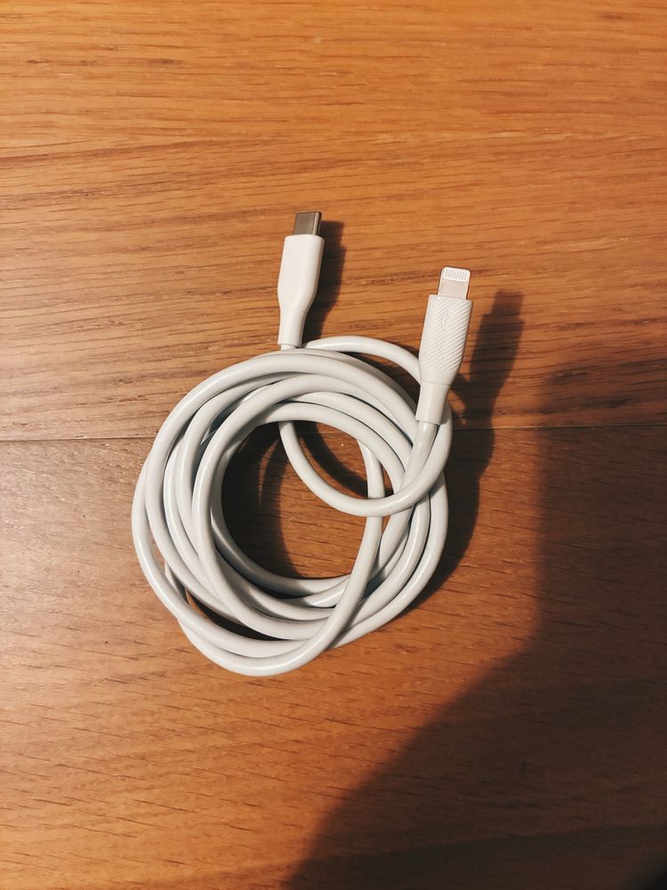 Cabo APPLE USB-C to Lightning - Fast charger