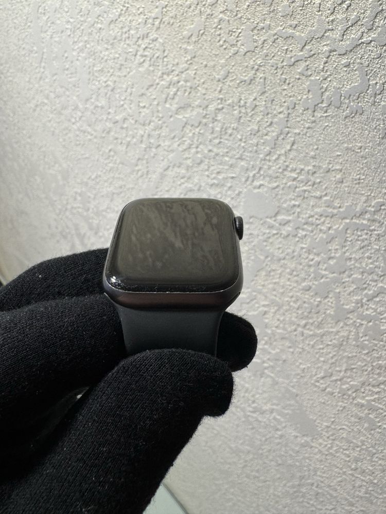 Apple Watch SE 44mm Black
