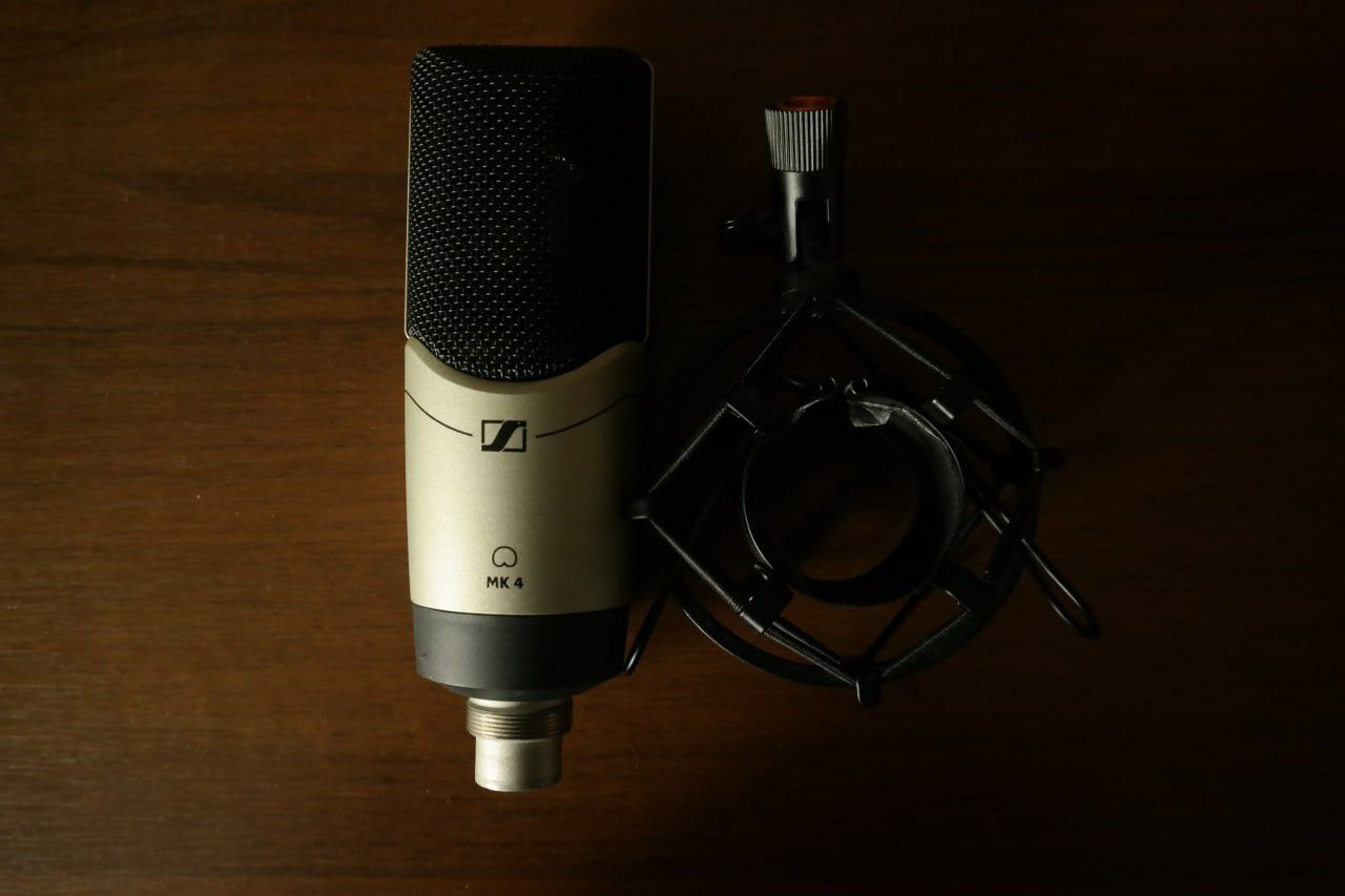 Студийный конденсаторный микрофон Sennheiser mk4