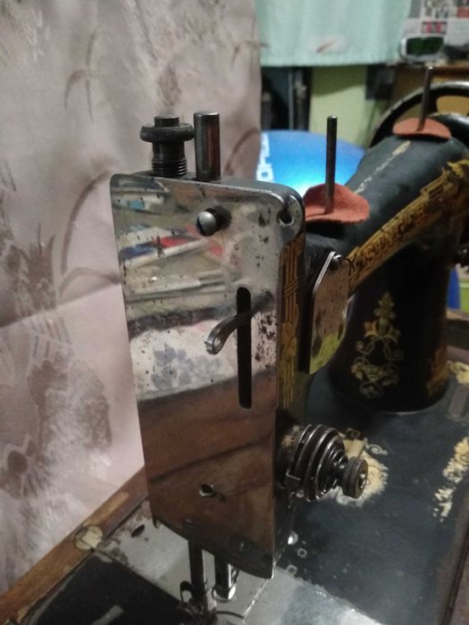 Швейная машина SINGER