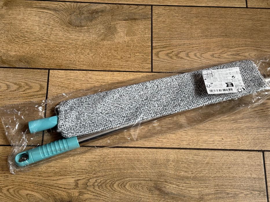 Miękka szczotka do kurzu z mikrofibry z teleskopowym kijem