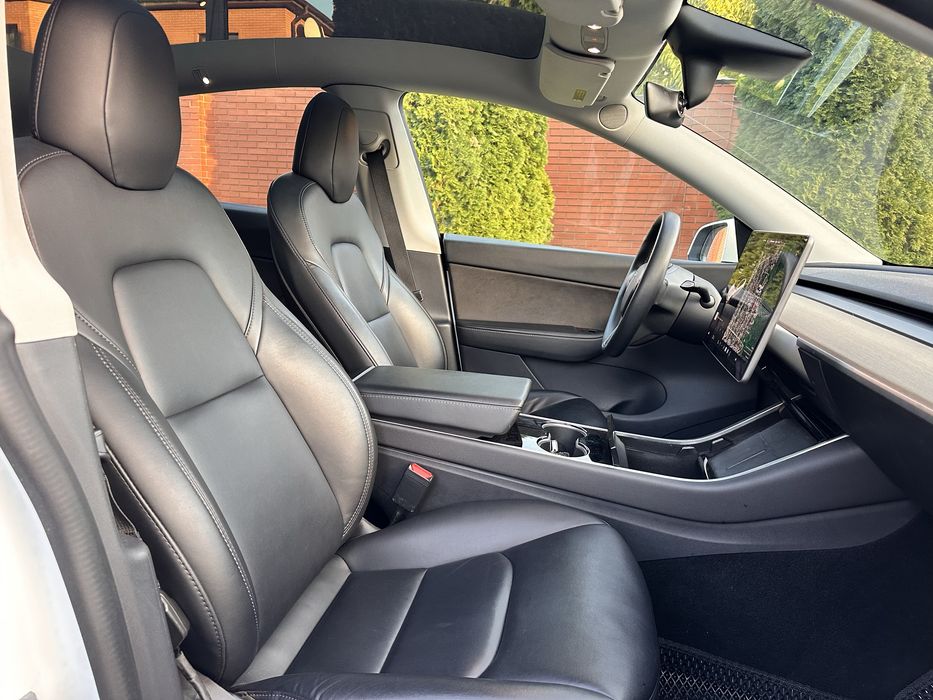 Tesla Model Y LONG RENG DUAL MOTOR Можливий обмін!