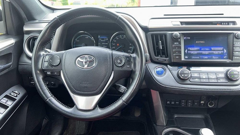 Samochód Toyota RAV4 2016 4X4