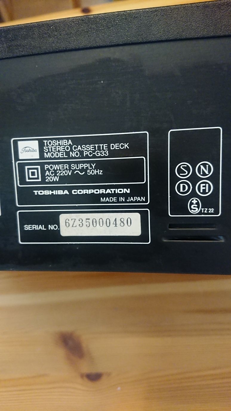 Magnetofon , deck toshiba PC-G33