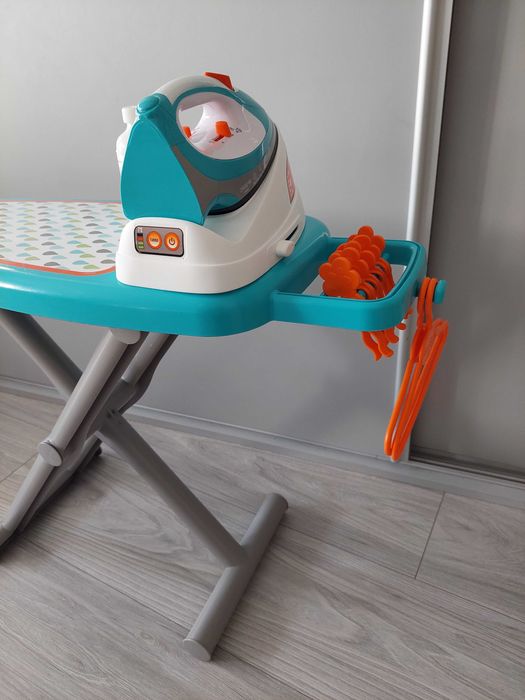 Smoby Agd Deska z stacją parową + akcesoria