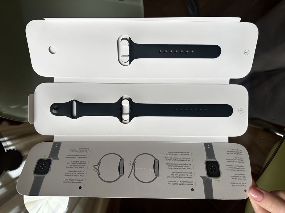 Apple Watch SE, 44мм, Space Gray повний комплект оригінал
