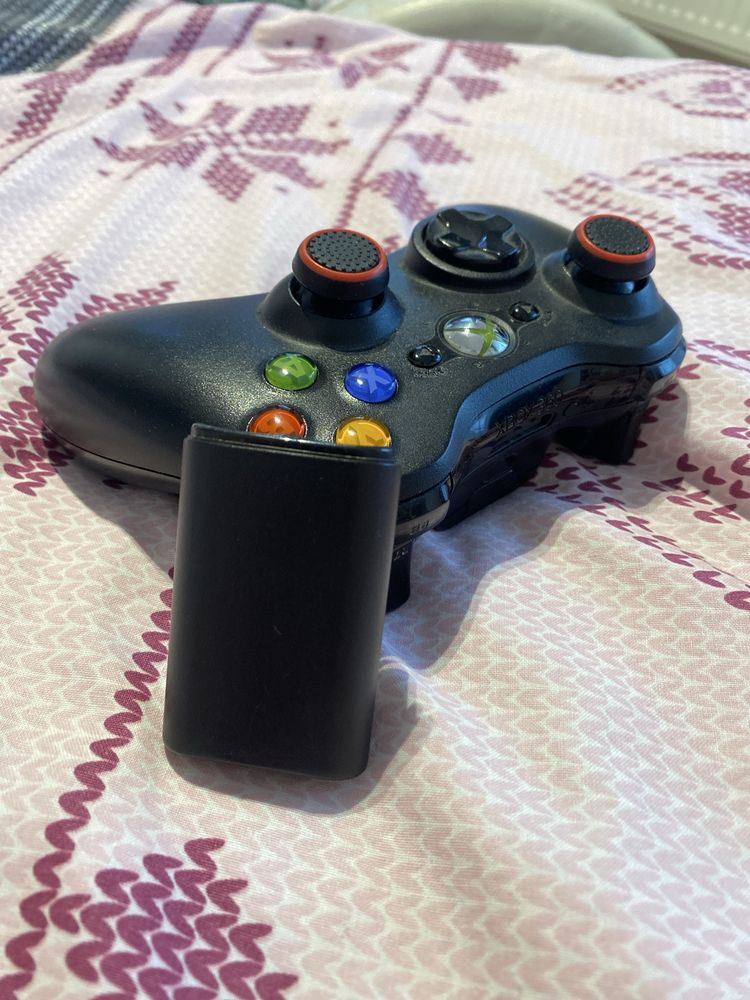 Pojemnik na baterie do pada Xbox 360 Czarny oryginał