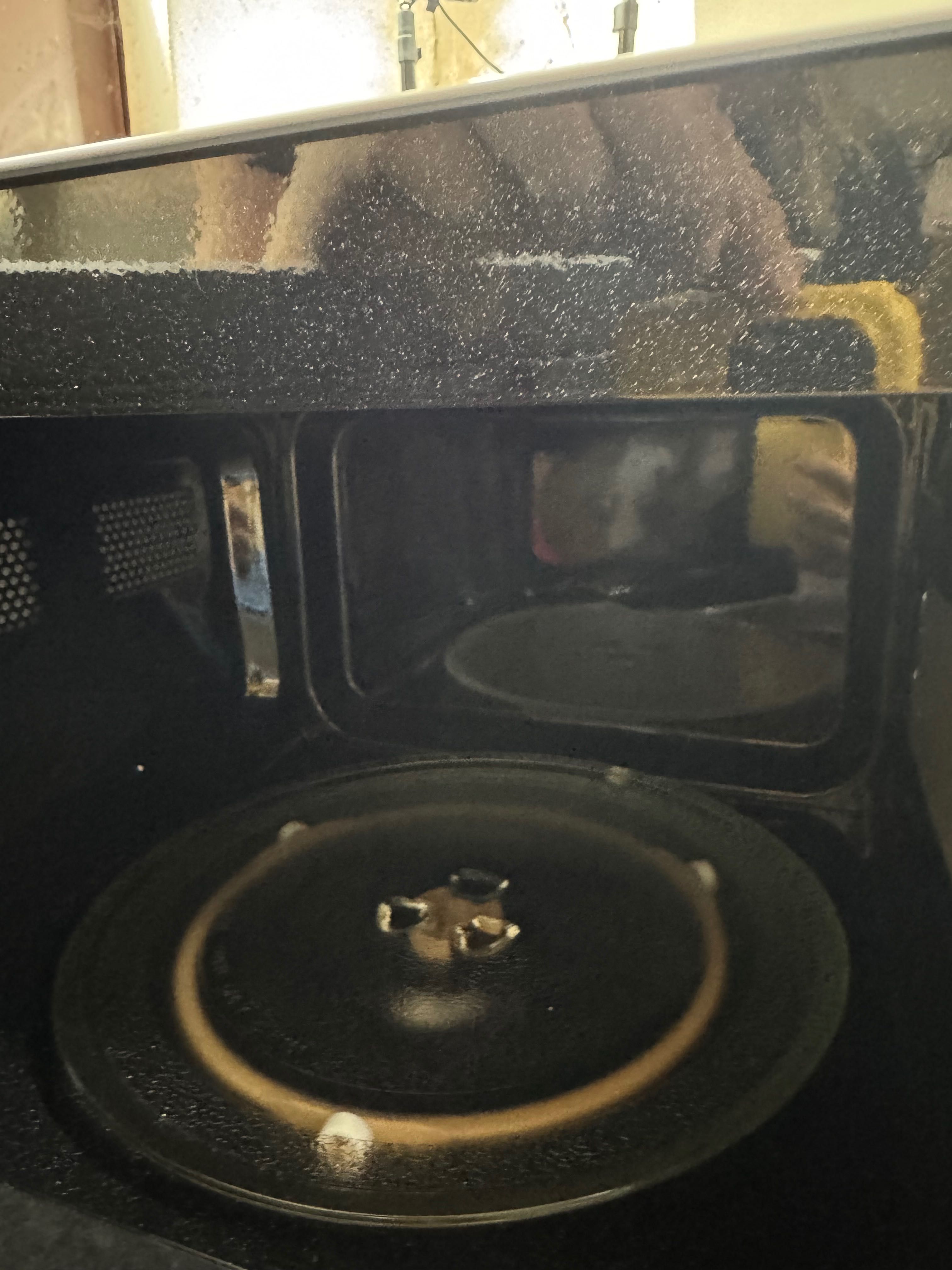 Kuchenka mikrofalowa wolnostojąca Cecotec ProClean 3010