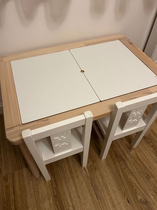 Stolik dla dzieci Flisat z krzesełkami Kritter Ikea