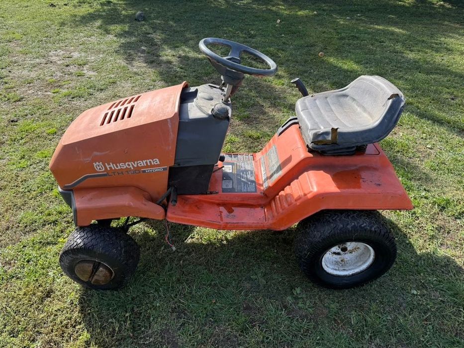 Traktorek kosiarka Husqvarna LTH 130 do remontu / na części