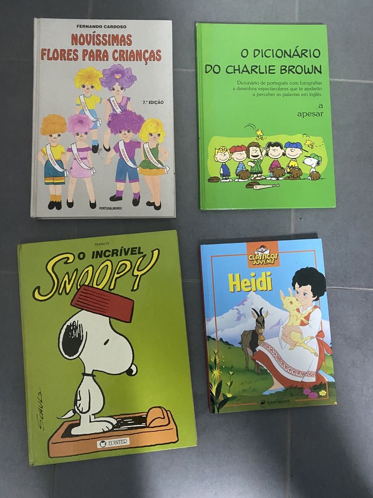 Brinquedos  e livros infantis