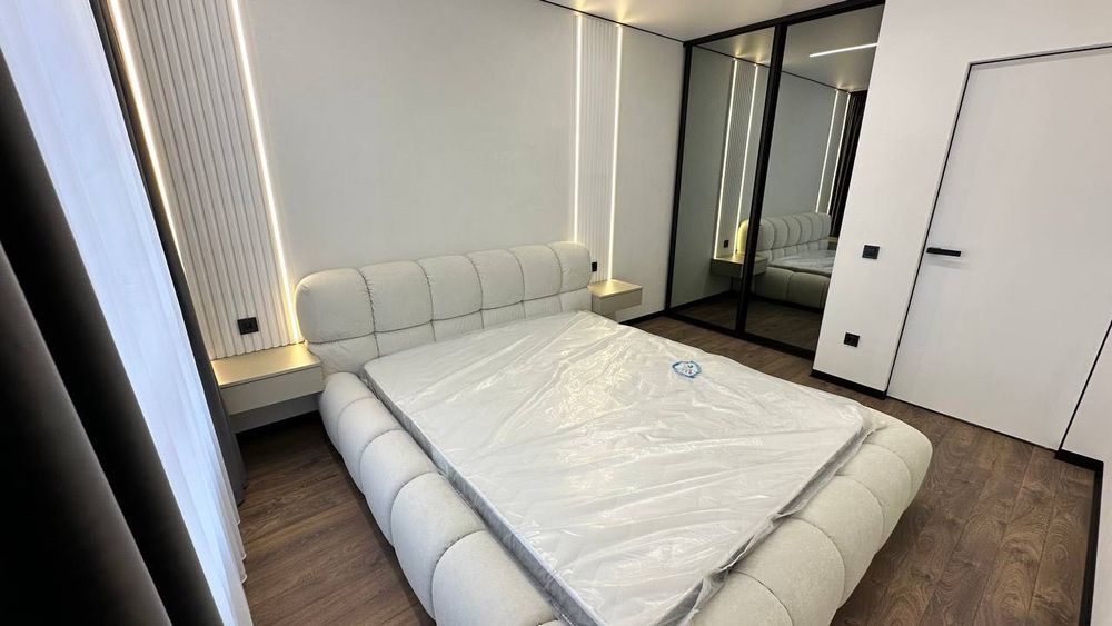 Продаж 2 км квартири в ЖК бізнес класу