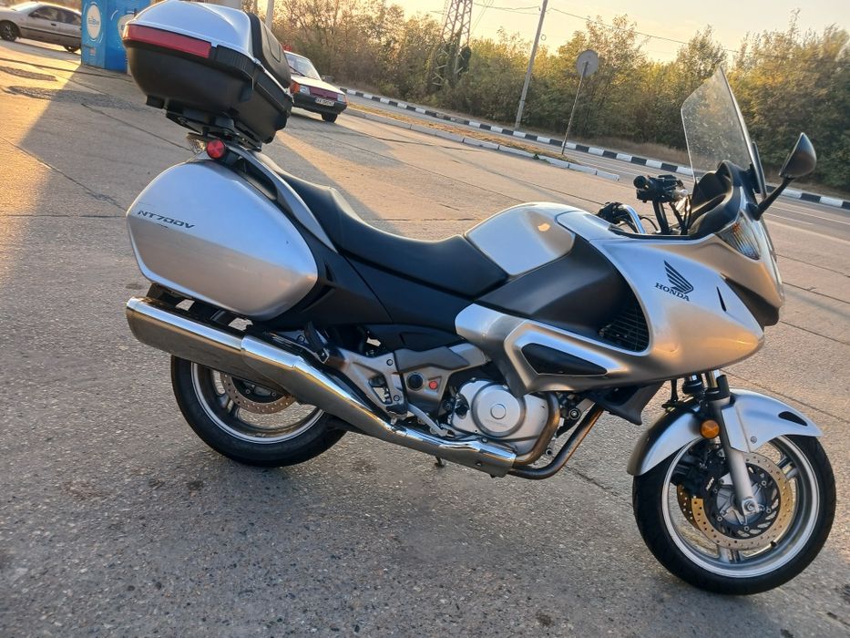 Хонда Девиль NT700