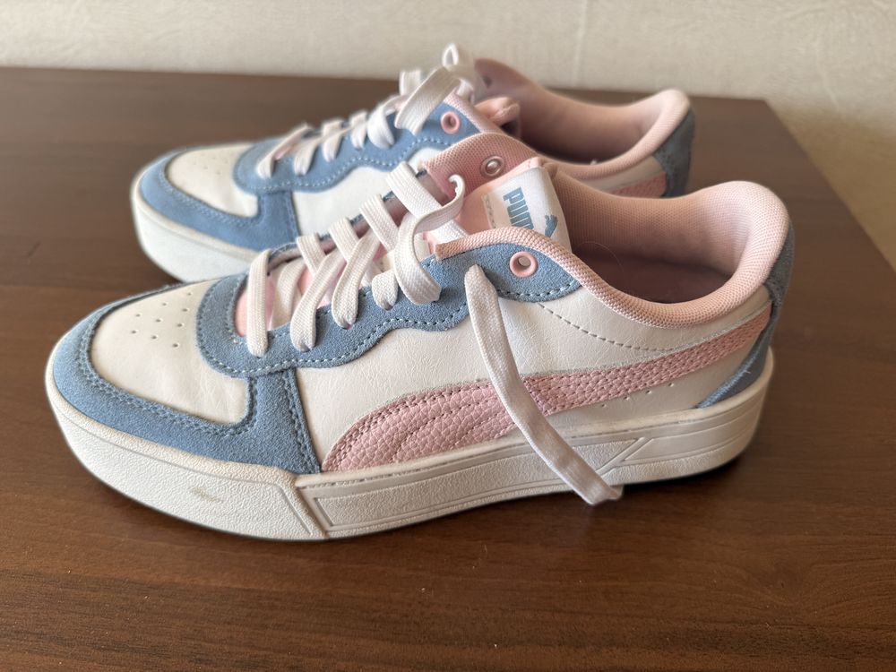 оригінальні жіночі кросівки Puma SoftFoam+