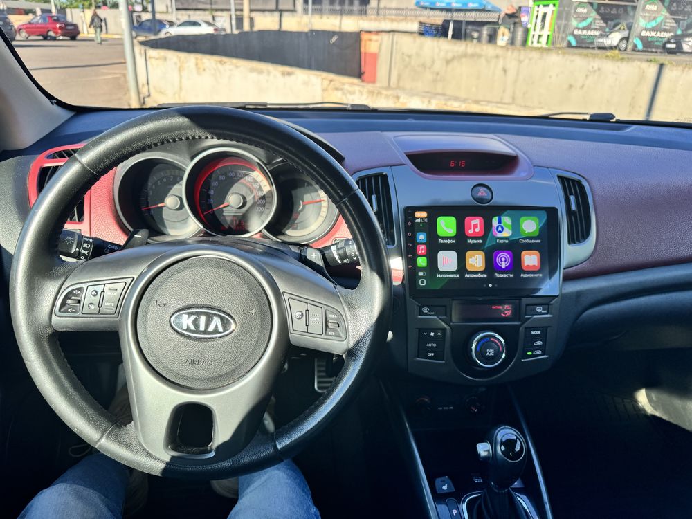 Продаю автомобіль KIA CERATO KOUP