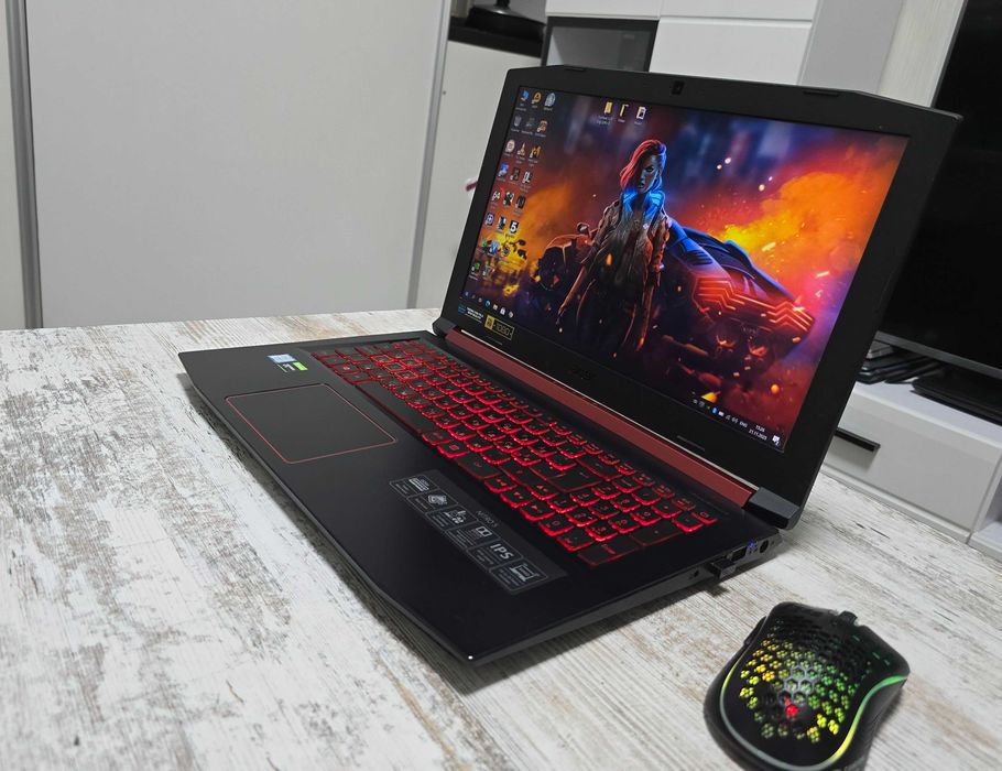 Acer Nitro 15.6" IPS (Core i7/GTX 1050 4GB/20GB DDR4/SSD 256GB+512GB)