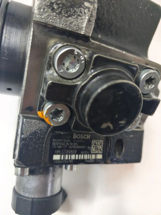 POMPA WTRYSKOWA  OPEL, RENAULT   BOSCH 0445010404  2 LATA GWARANCJI