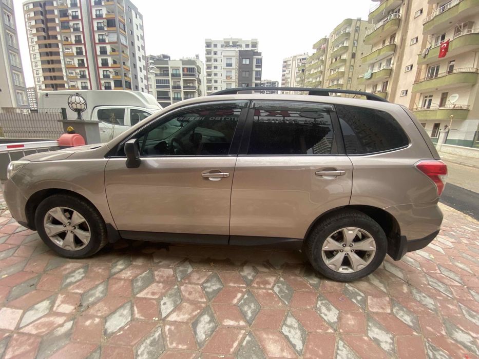 Продам Subaru Forester 2014