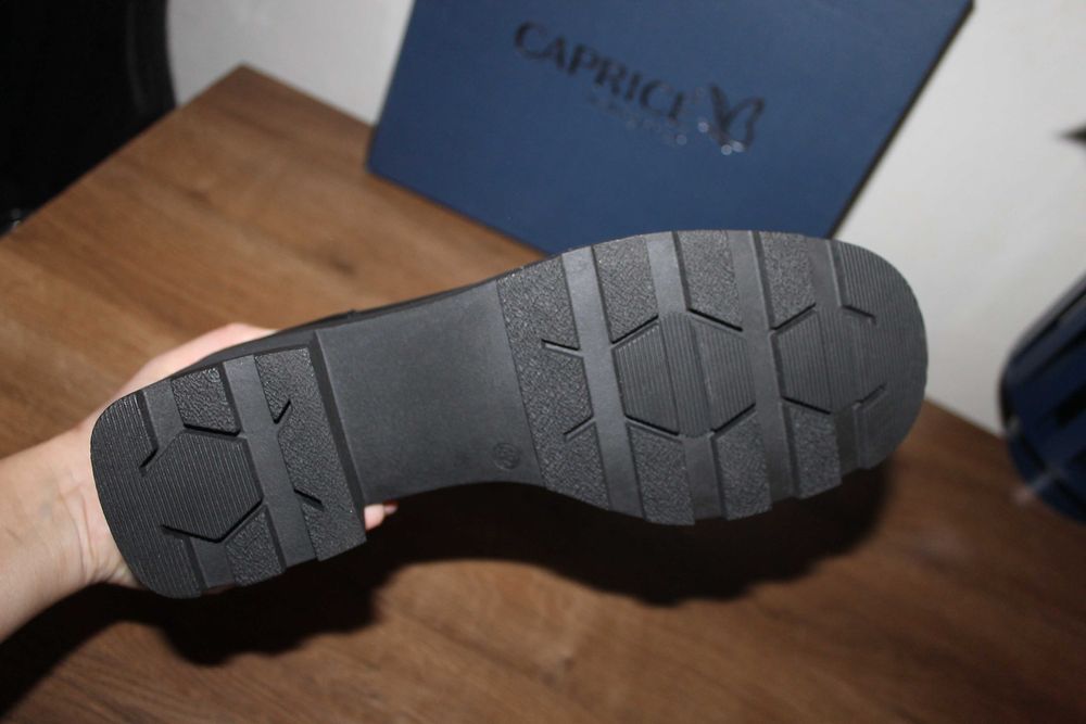 Оригінальні шкіряні черевики, челсі Caprice, 42 розмір