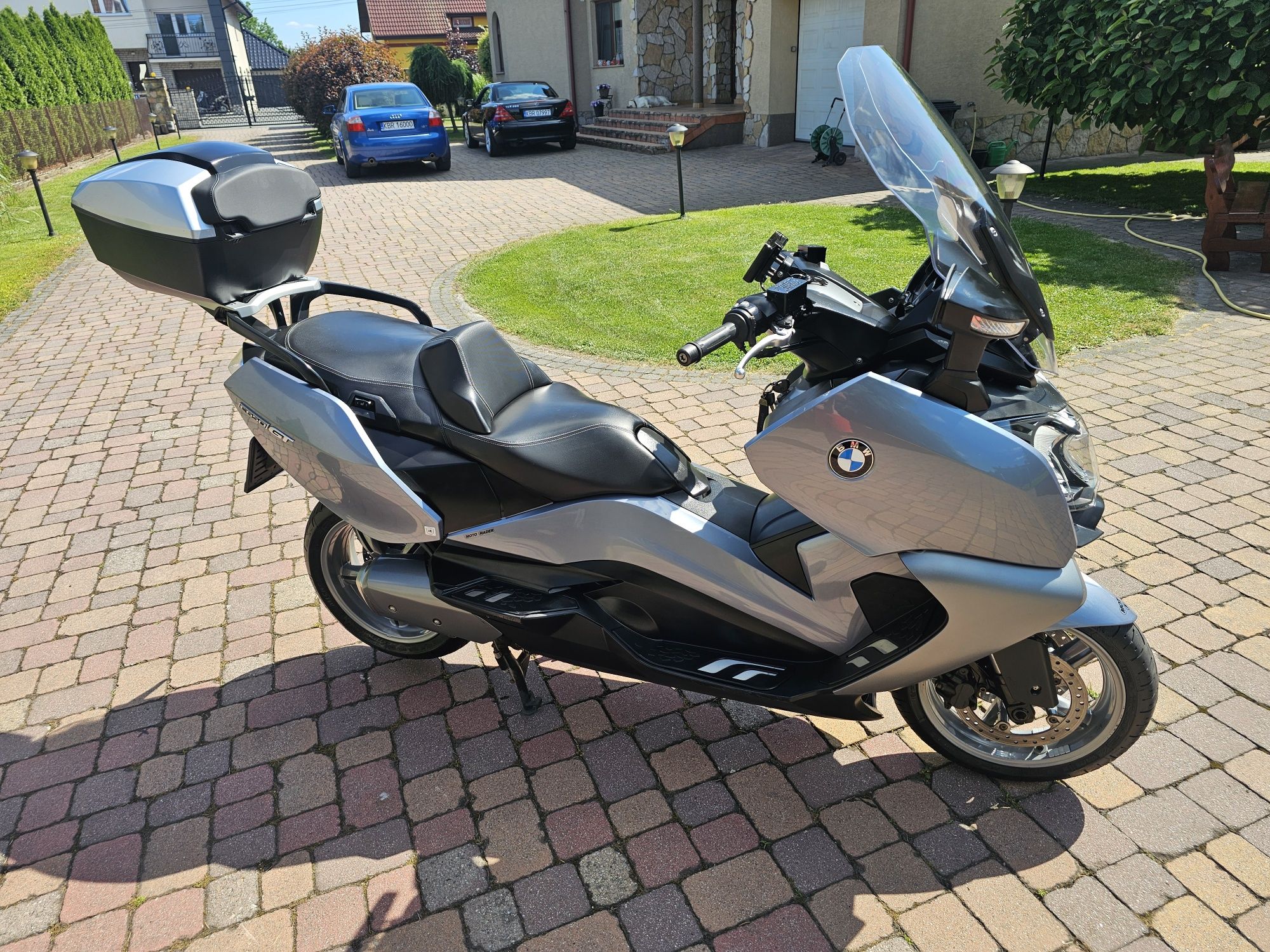 BMW C 650 GT ABS 2014 r

ROK PRODUKCJI: 2013

PRZEBIEG: 21948 km

Moto
