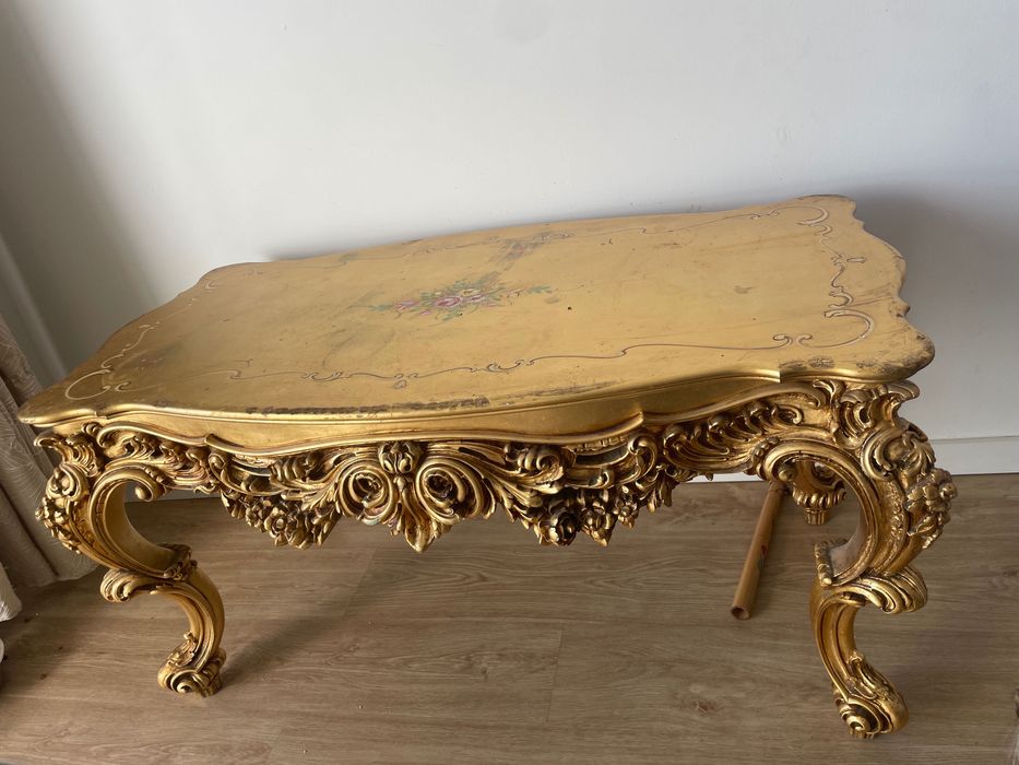 Mesa antiga estilo provençal/rococó – peça decorativa rara