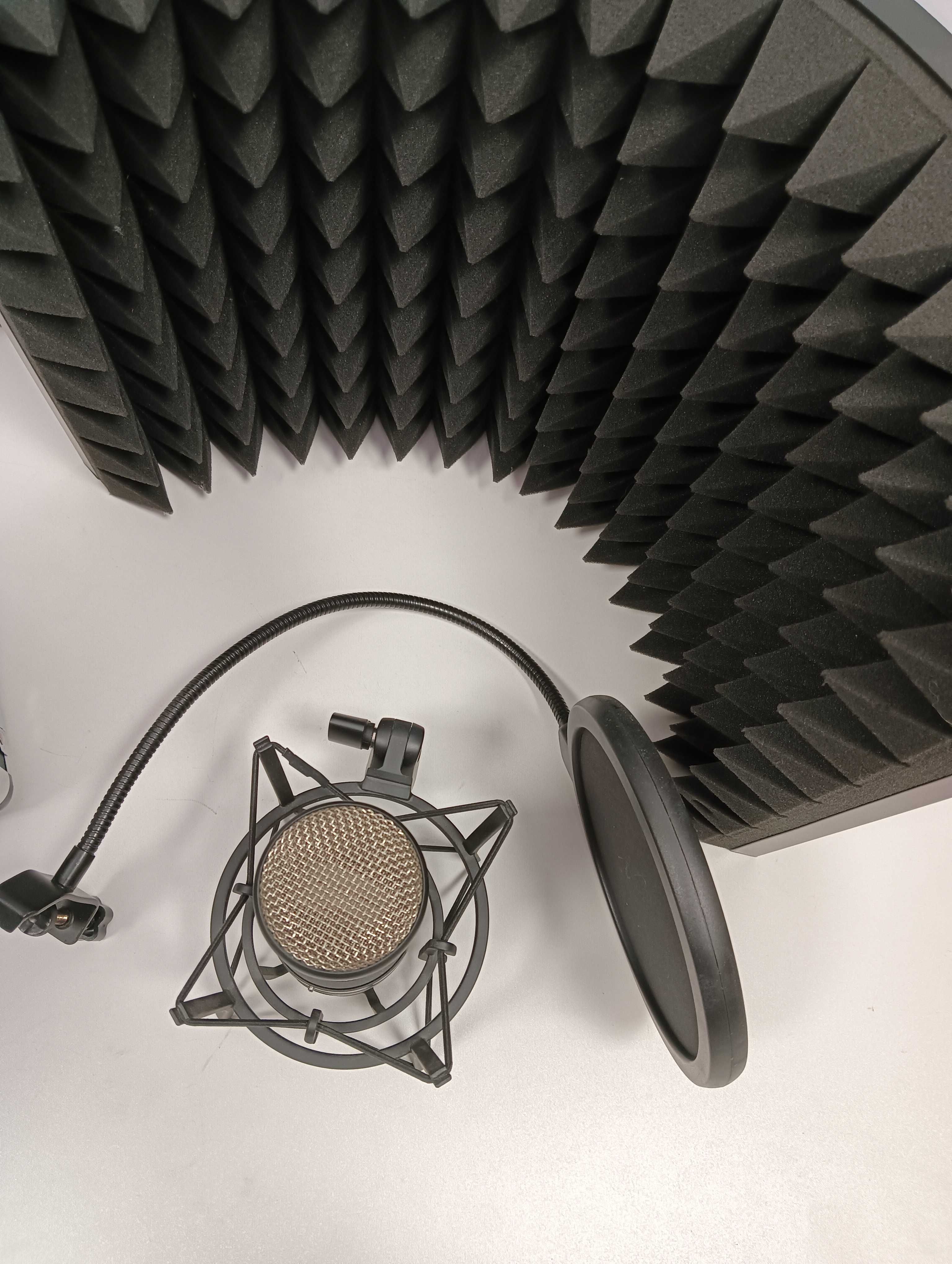 Zestaw Mikrofon AKGP420, Stojak, Pop filter, Mata / osłona / kabina