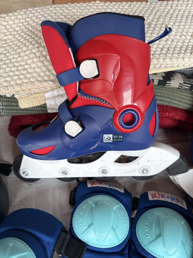 Patins oxelo + joelheiras  + capacetes