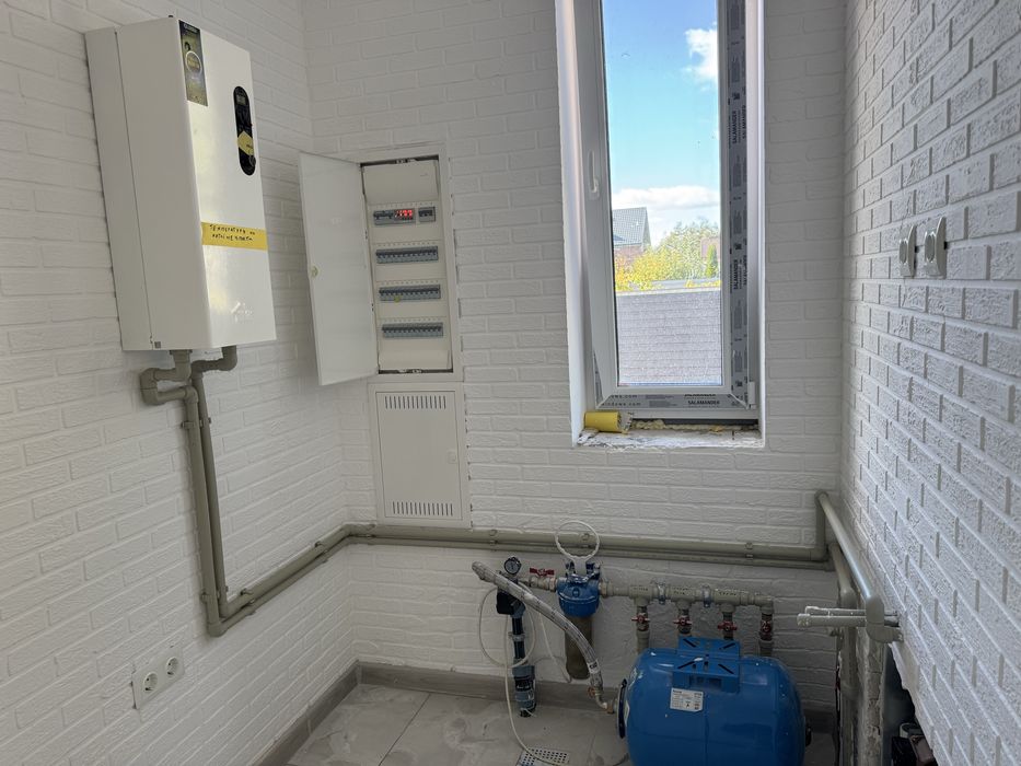 с Нове продаж коттеджу  120 квм Єоселя  Євідновл« Сосновий маєток» газ