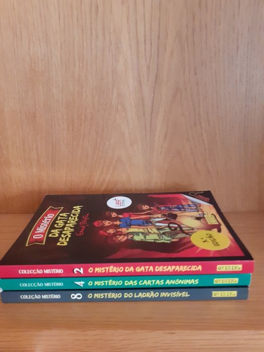 Livros coleção "O Mistério"         Autora: Enid Blyton
