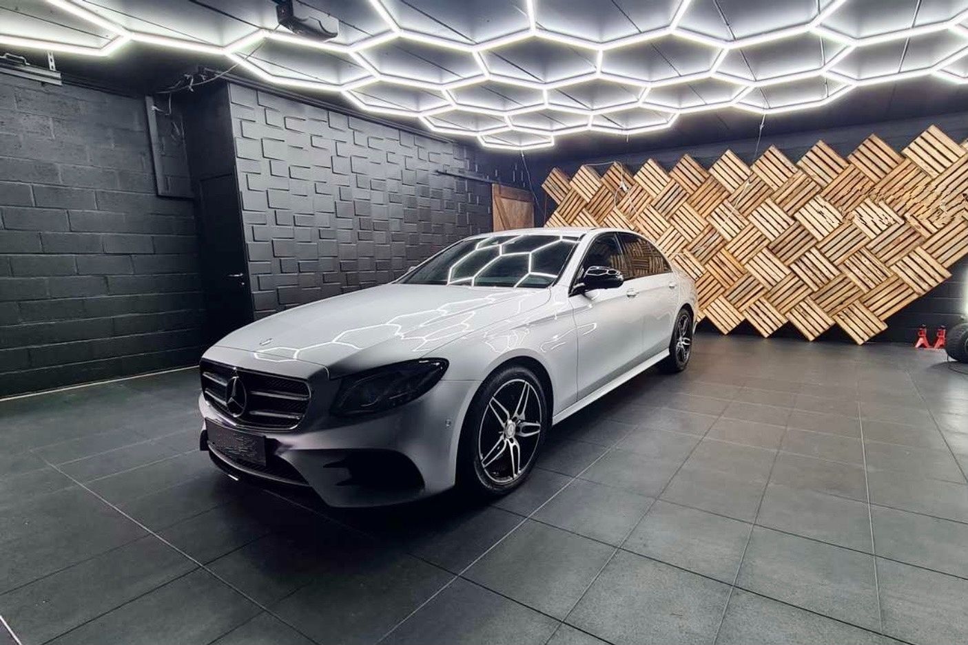 Mercedes Classe E AMG, Painel Digital Full Extras