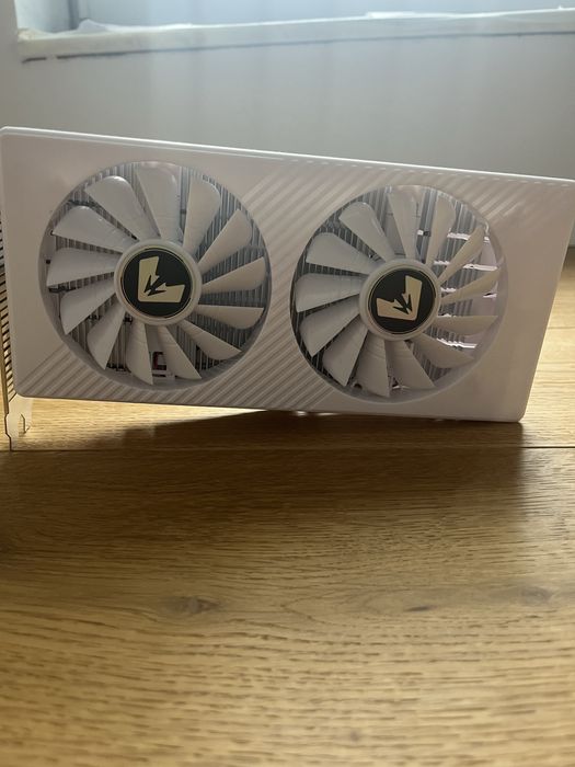 RX 580 8GB biała