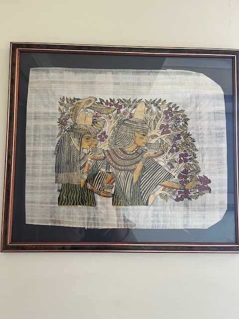 Papel de papiro pintado com moldura