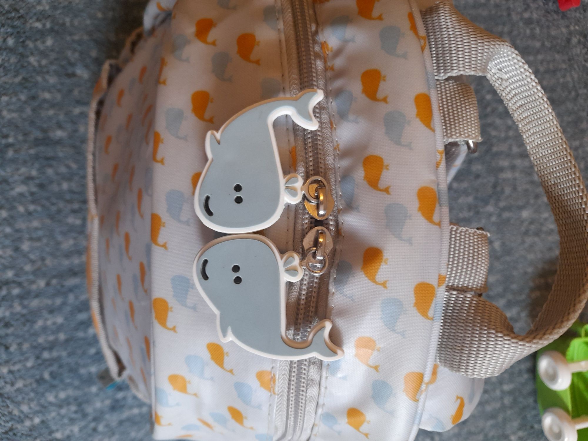 Mochila de maternidade nova