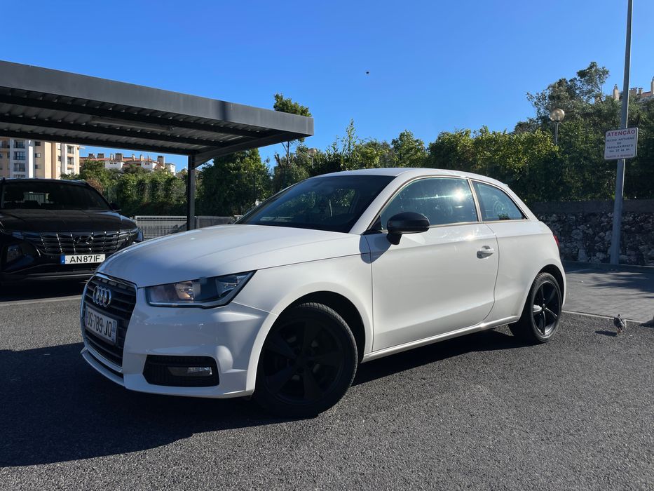 AUDI A1 SPORT  1.6TDI 105CV
2015