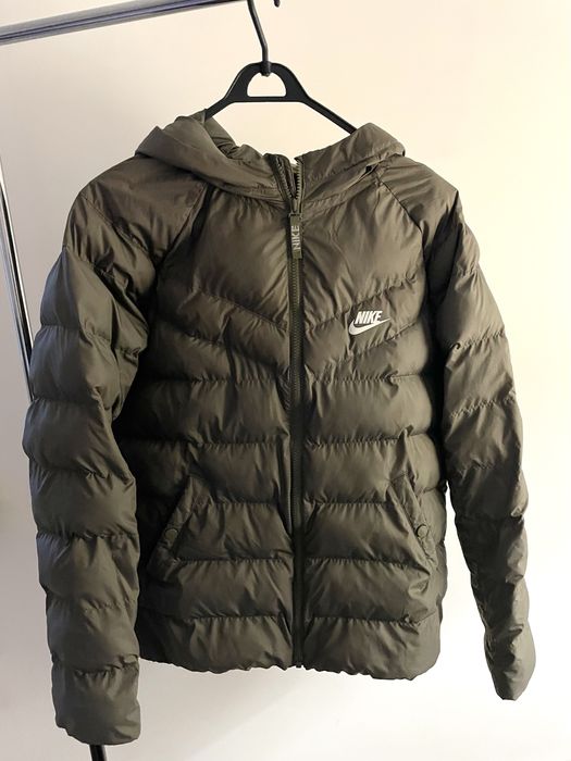 Оригінальна підліткова куртка Nike