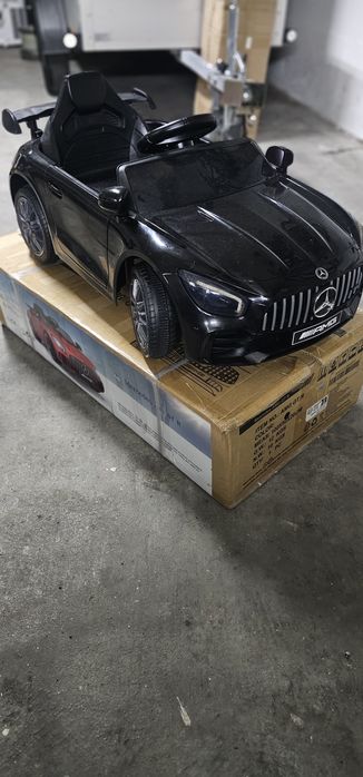 Carro eléctrico criança Mercedes AMG NOVO