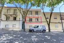 Apartamento T2 ,Terraço, 84m2, Rua General Teófilo da Trindade, Arrend